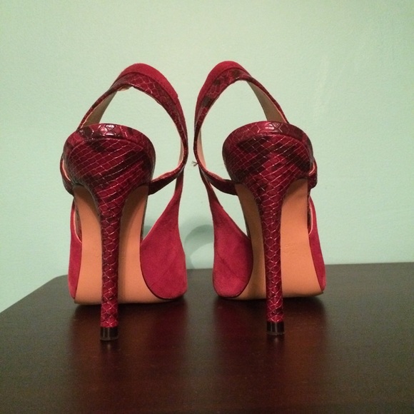 Zara Maroon Snake Suede Heel - Picture 3 of 3